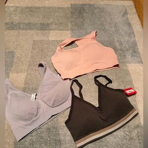 Sports Bras size xlarge one new with tag